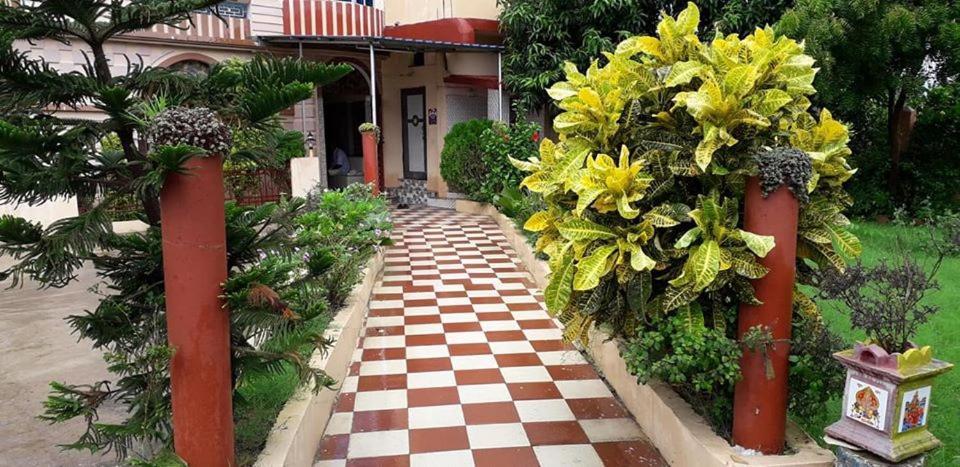 جمشيدبور Hotel Guru Kripa المظهر الخارجي الصورة